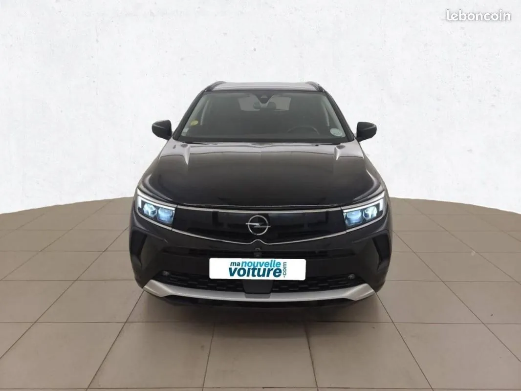 Opel Grandland 2022 photo 2