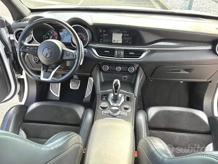 Alfa Romeo Stelvio 2021 photo 5