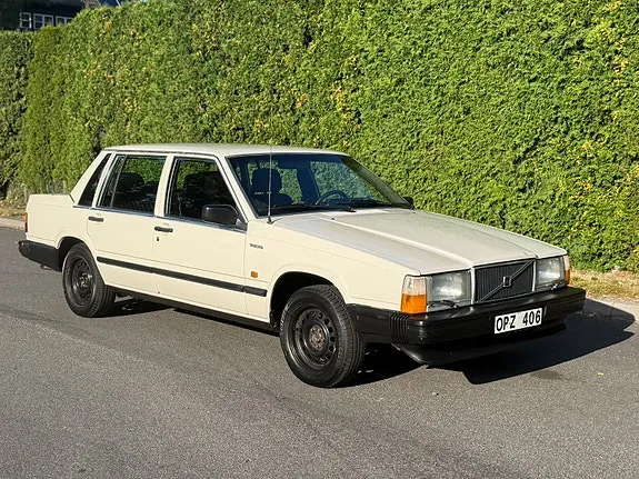 Volvo 740 1988 photo 3