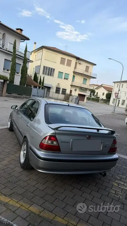 Honda Civic 1997 photo 2
