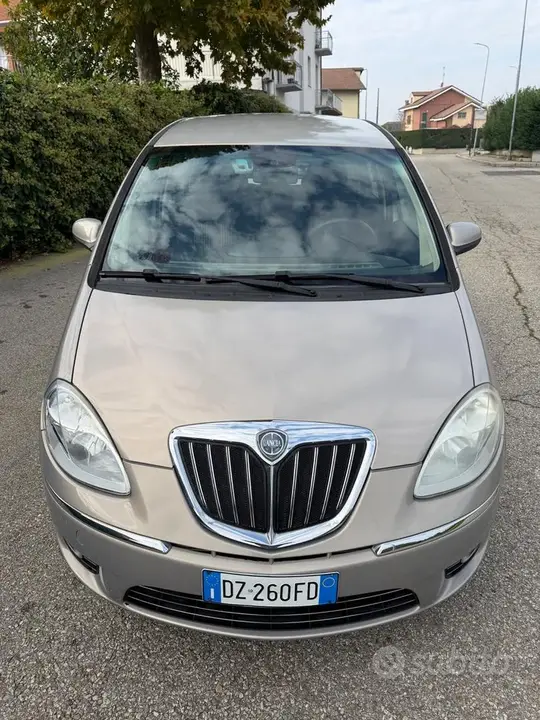 Lancia Musa 2009 photo 3