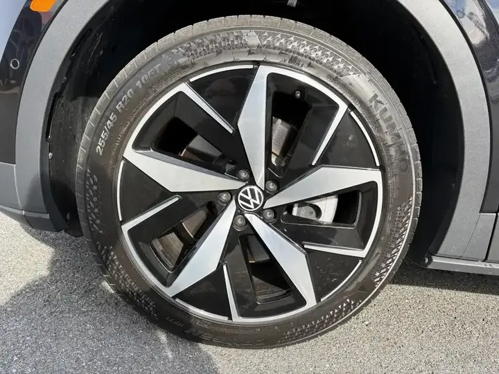 Volkswagen Id.4 2024 photo 2