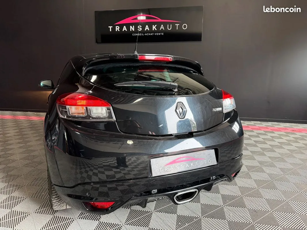 Renault Megane 2015 photo 5