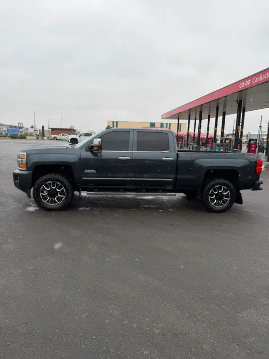Chevrolet Silverado 2019 photo 3