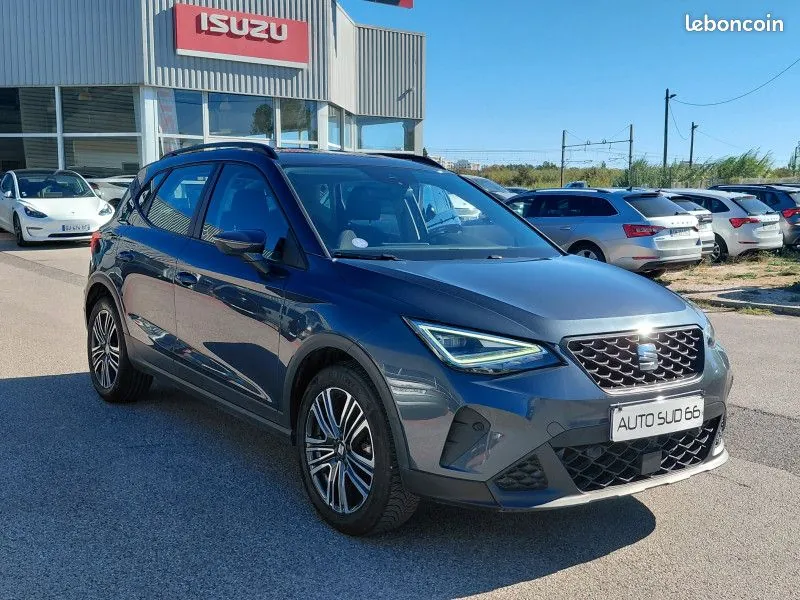 Seat Arona