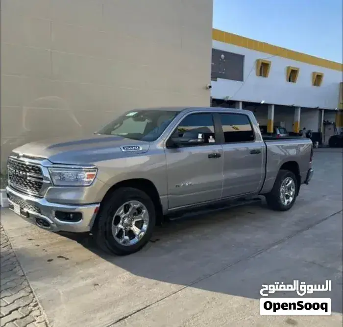 Dodge Ram Big Horn 2023 photo 4