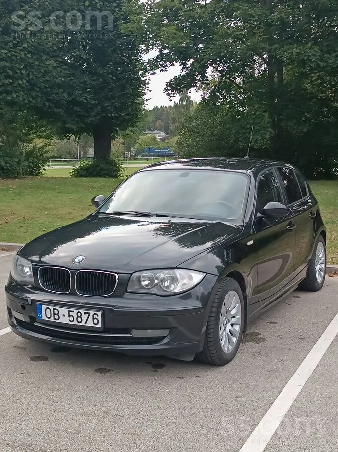 BMW 1 Series 2008 photo 2