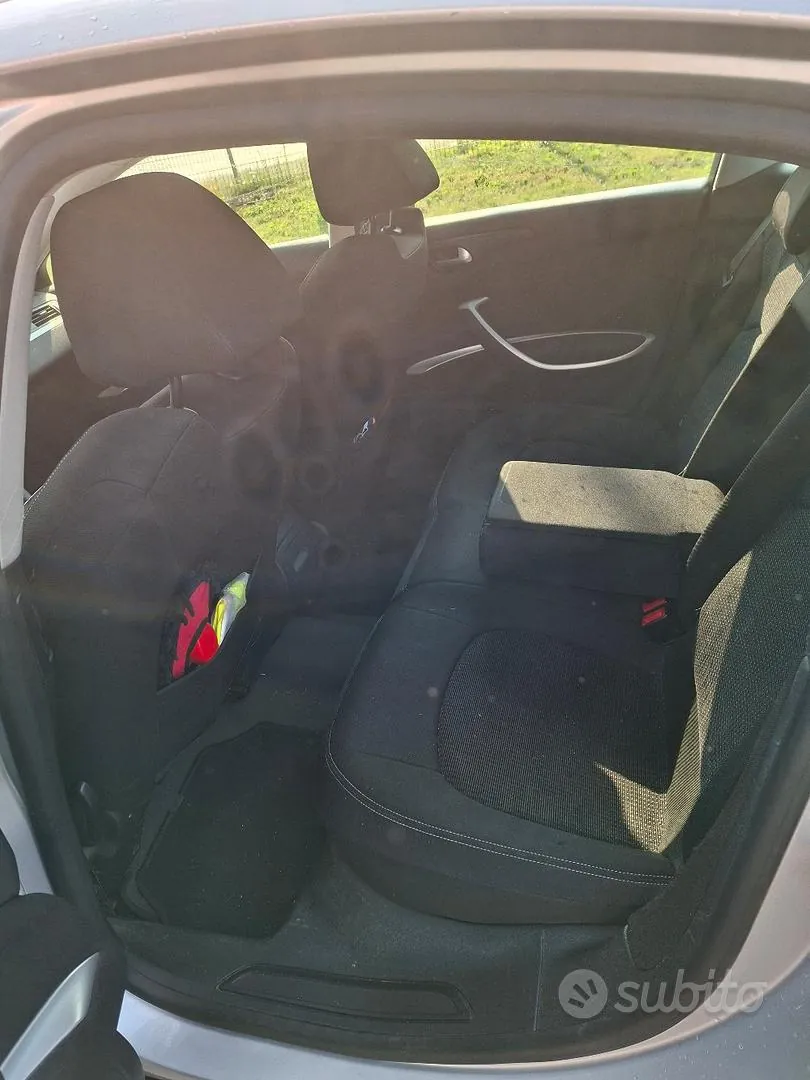 Citroen C5 2009 photo 5