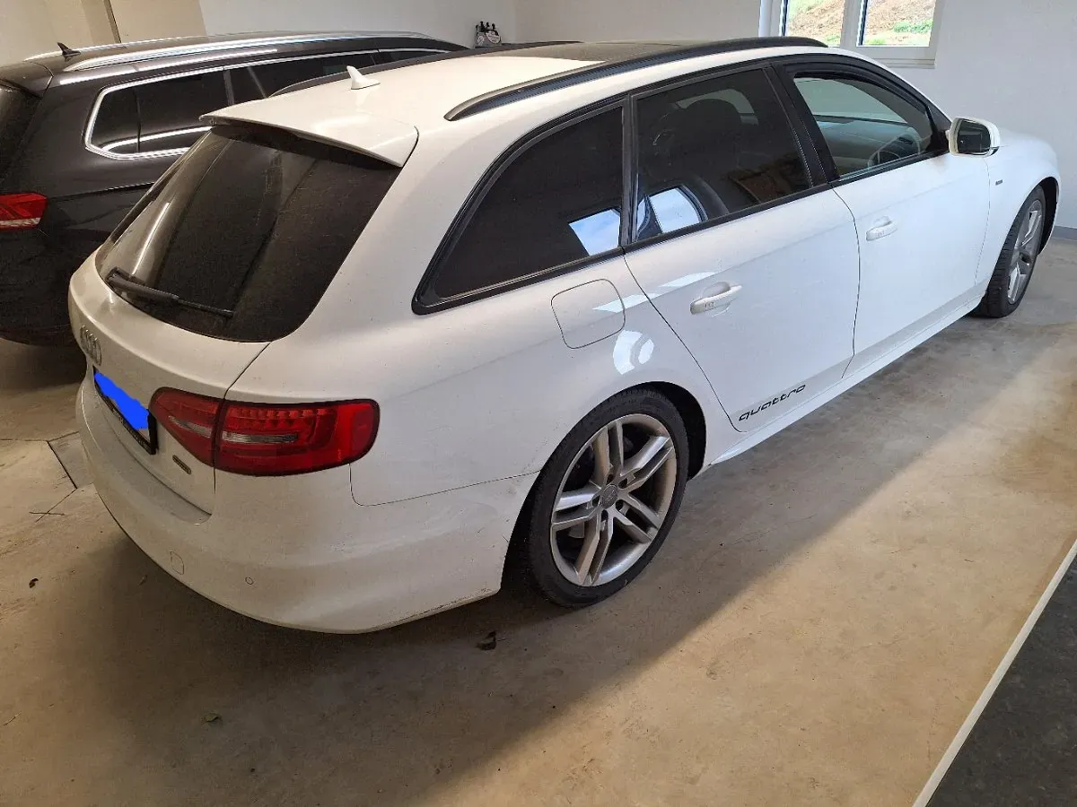 Audi A4 2015 photo 3