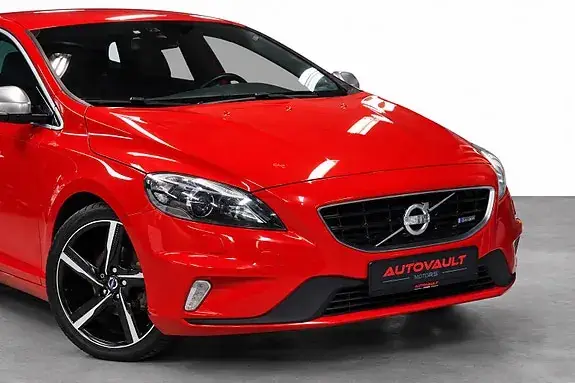 Volvo V40 2014 photo 2