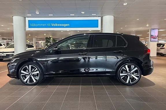 Volkswagen Golf 2026 photo 3