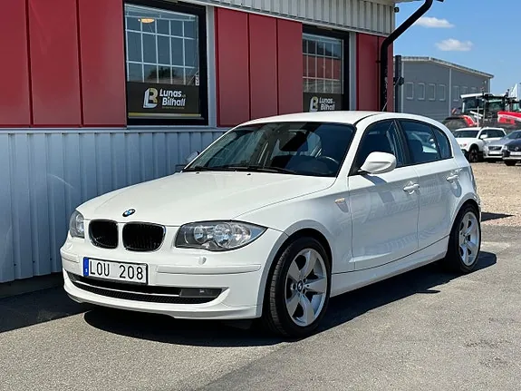 BMW 116D 2011 photo 2