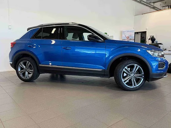 Volkswagen T-Roc 2022 photo 2