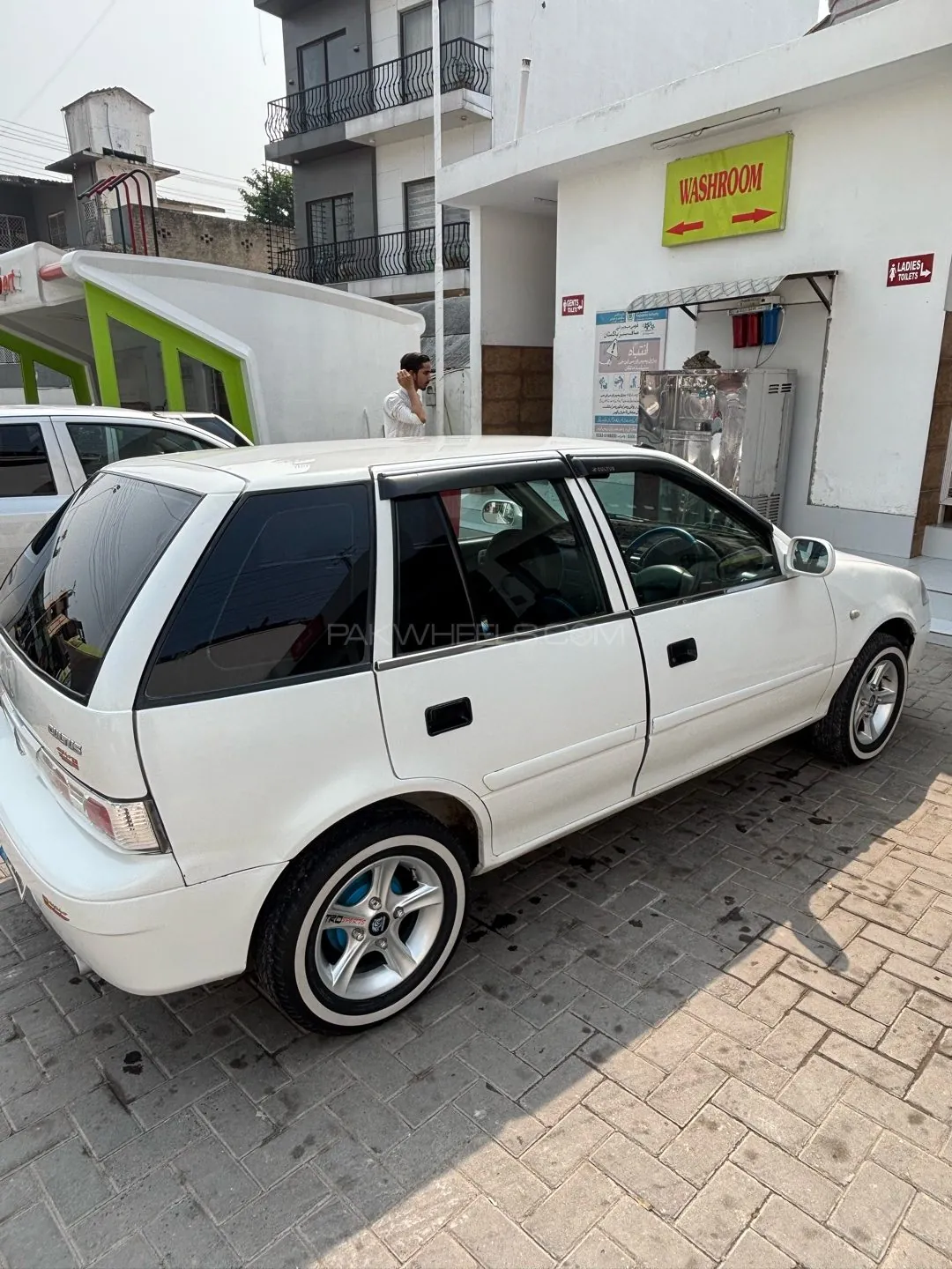 Suzuki Cultus