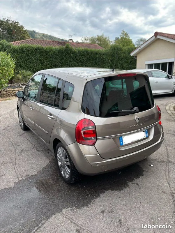 Renault Grand Modus 2012 photo 2
