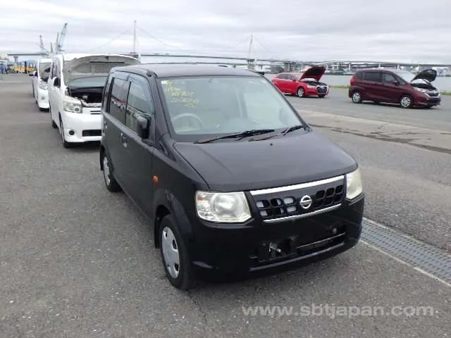 Nissan Otti