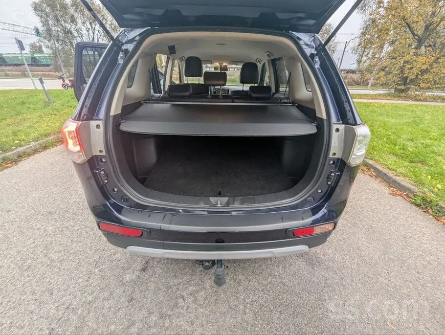 Mitsubishi Outlander 2014 photo 4