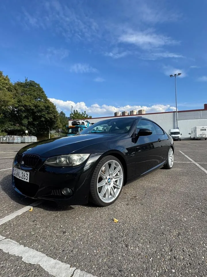 BMW E92 325I