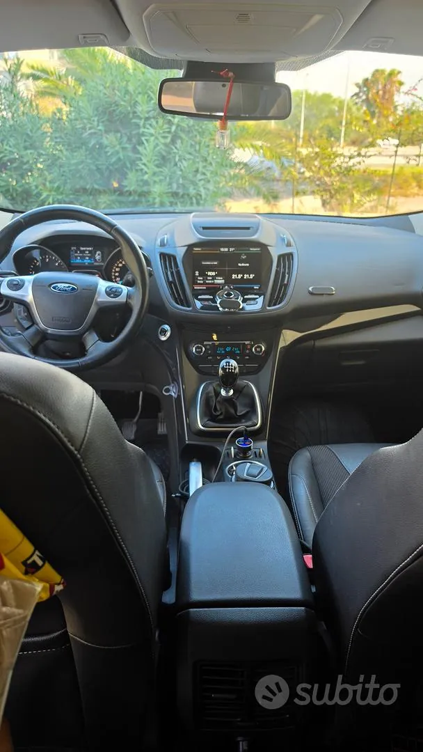 Ford Kuga 2016 photo 5