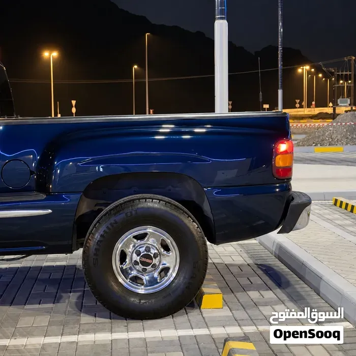 GMC Sierra 2000 photo 4