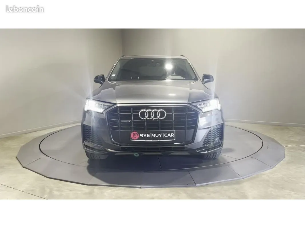 Audi Q7 2020 photo 3