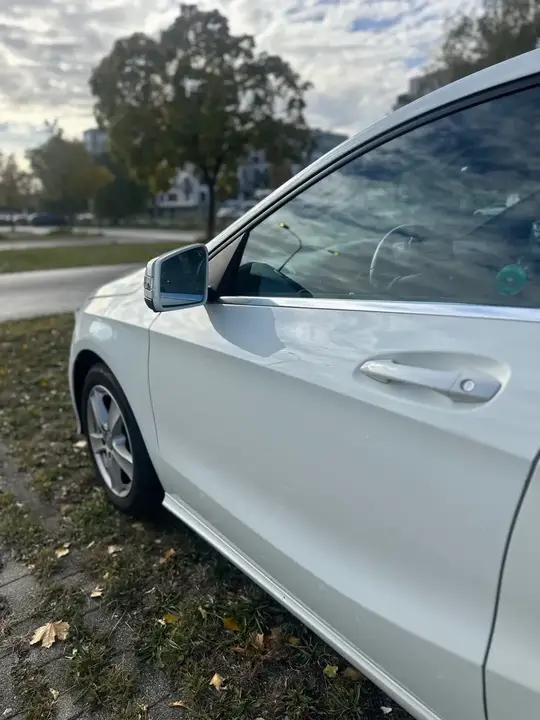 Mercedes-Benz A-Class 2016 photo 3