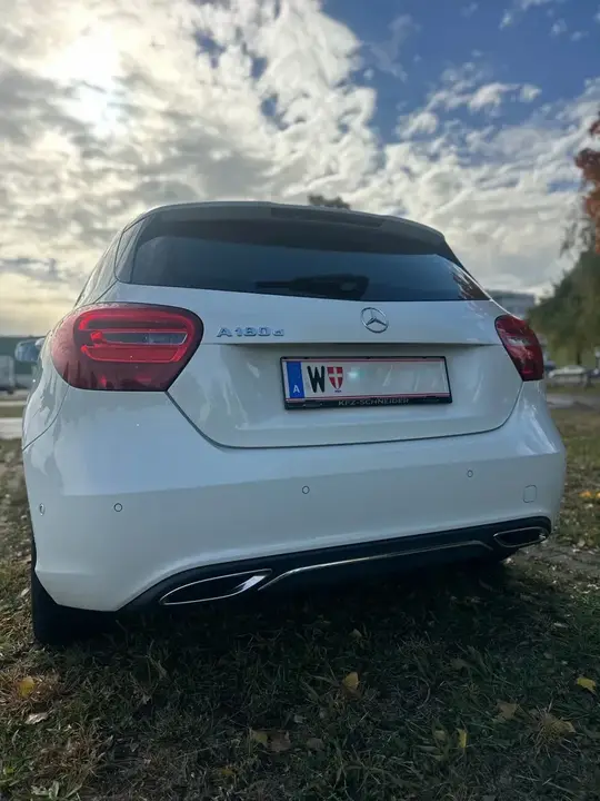 Mercedes-Benz A-Class 2016 photo 2