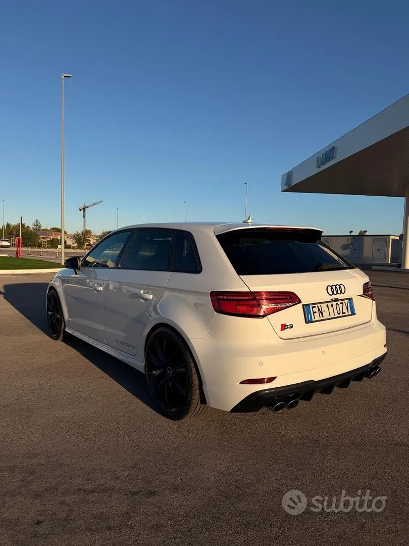 Audi S3 2018 photo 2