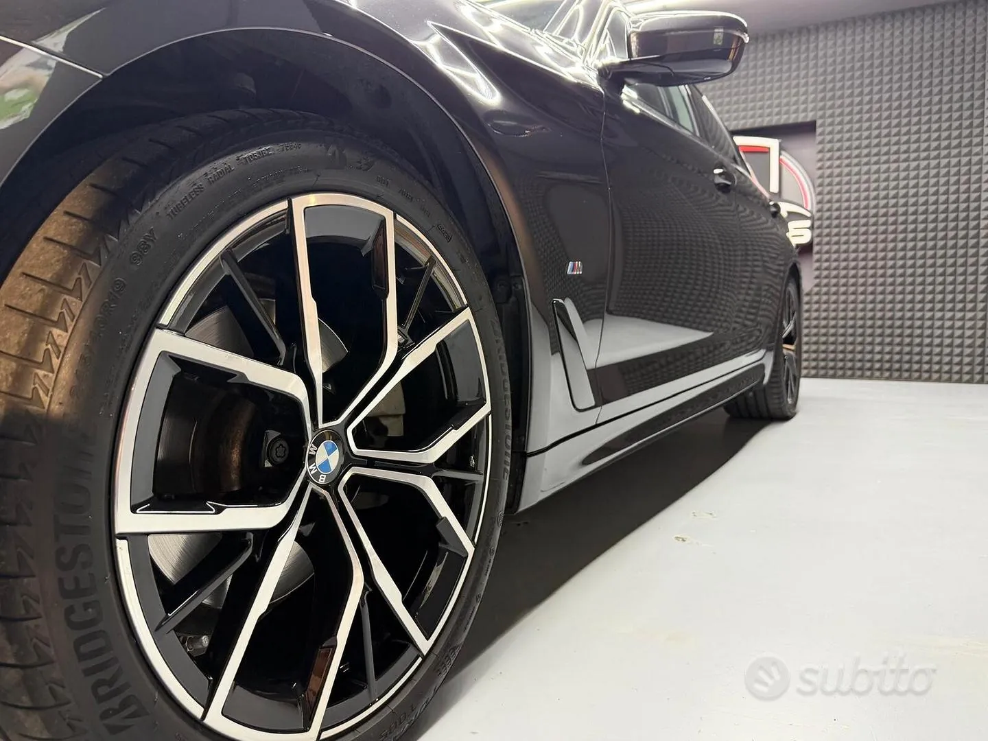 BMW 5 Series 2020 photo 5
