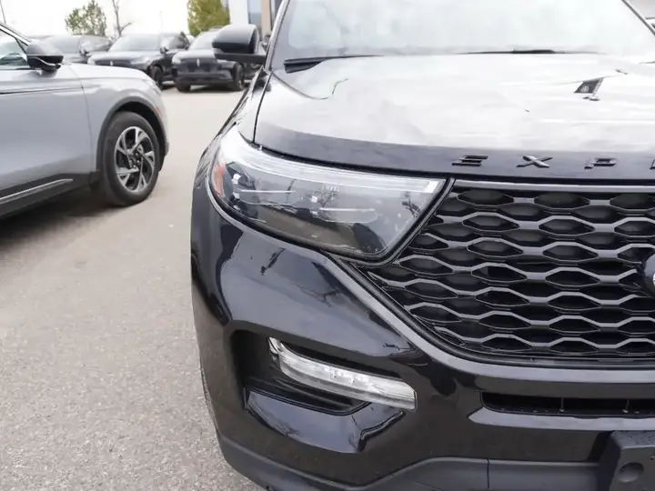 Ford Explorer 2022 photo 4