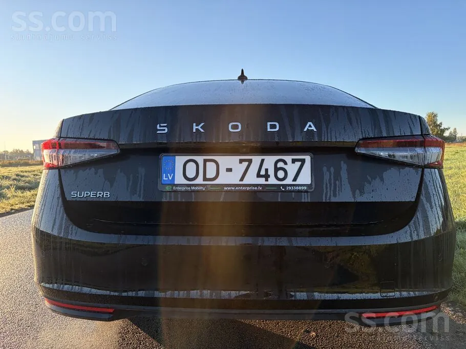 Skoda Superb 2025 photo 5