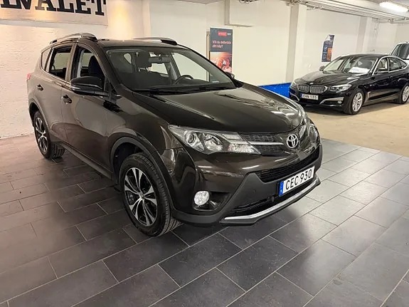 Toyota Rav4 2015 photo 2