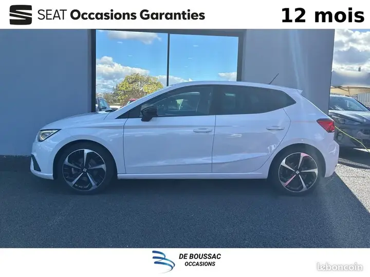 Seat Ibiza 2022 photo 2
