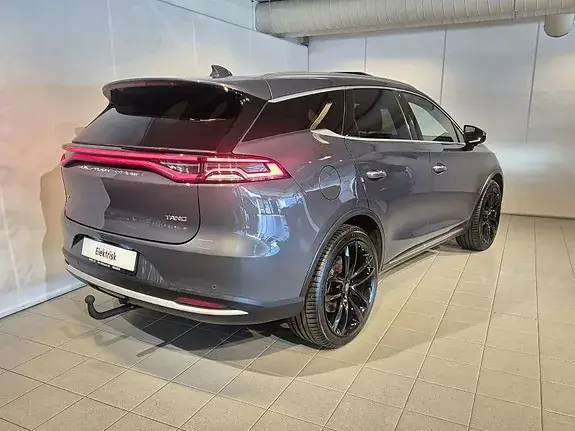 BYD Tang 2022 photo 2