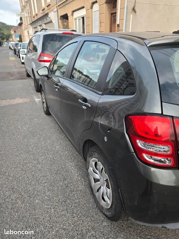 Citroen C3 2010 photo 3