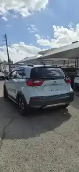 Honda Fit 2022 photo 3