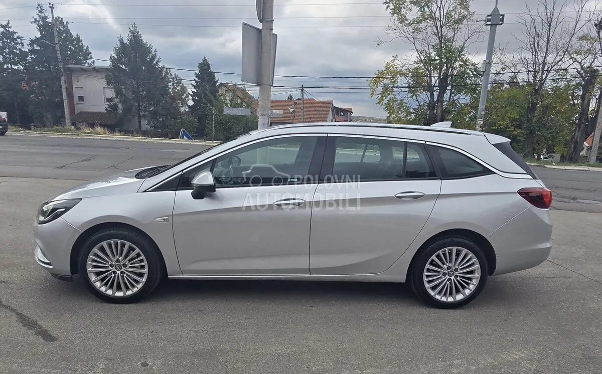 Opel Astra K 2016 photo 2