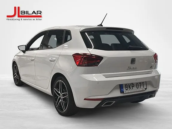 Seat Ibiza 2023 photo 2