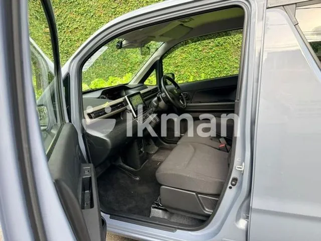 Suzuki Wagon R Fx 2024 photo 4