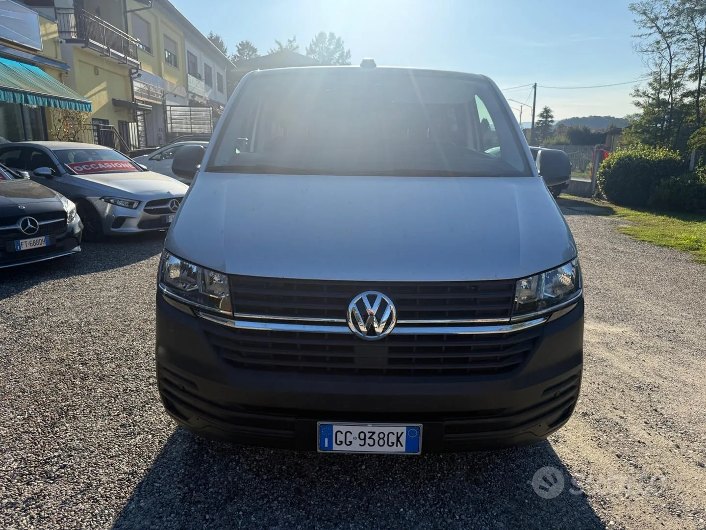 Volkswagen Transporter 2021 photo 2