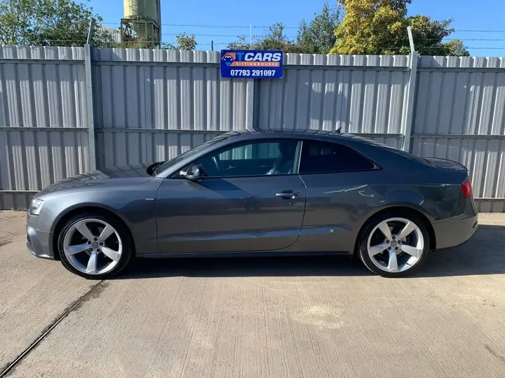 Audi A5 2015 photo 2