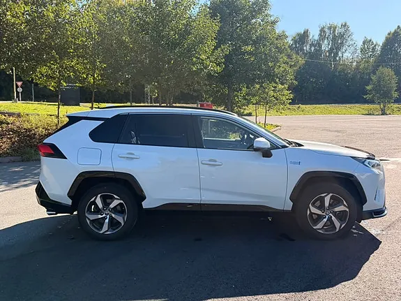 Toyota Rav4 2022 photo 4