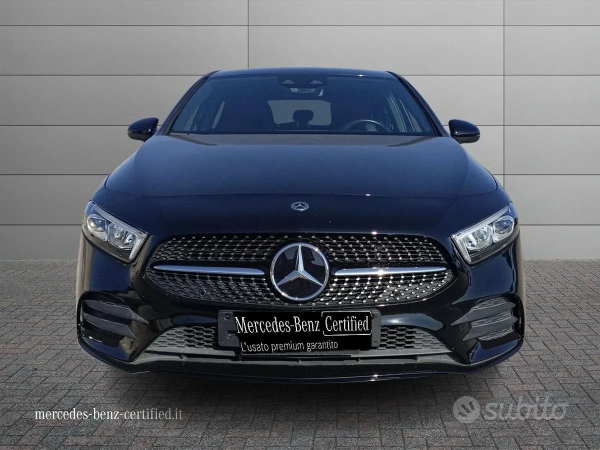 Mercedes-Benz A 250 E Phev (Eq-Power) 2021 photo 3