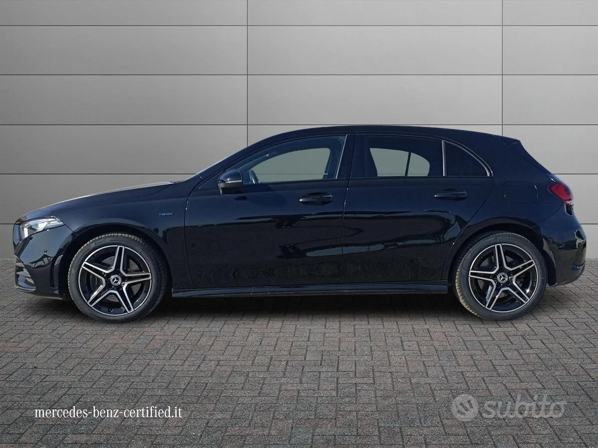 Mercedes-Benz A 250 E Phev (Eq-Power) 2021 photo 5