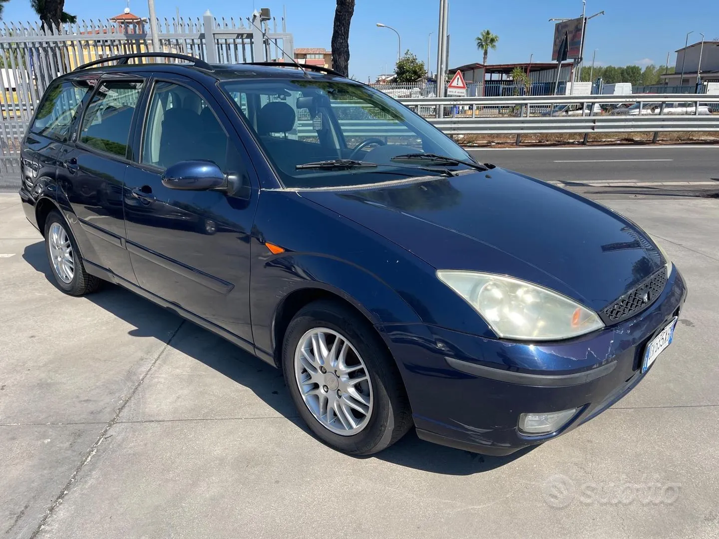 Ford Focus 2003 photo 2