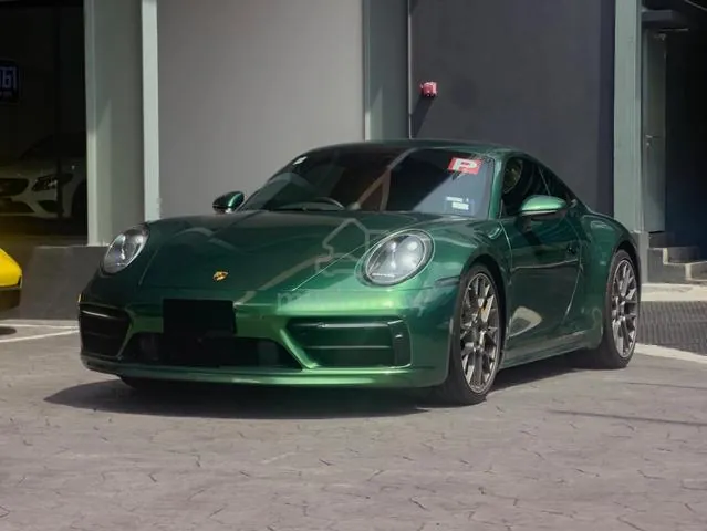 Porsche 911