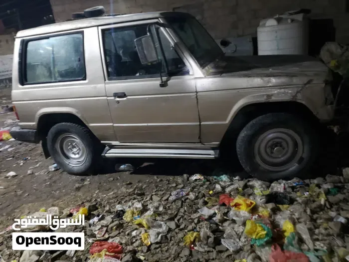 Mitsubishi Pajero Glx 1985 photo 2