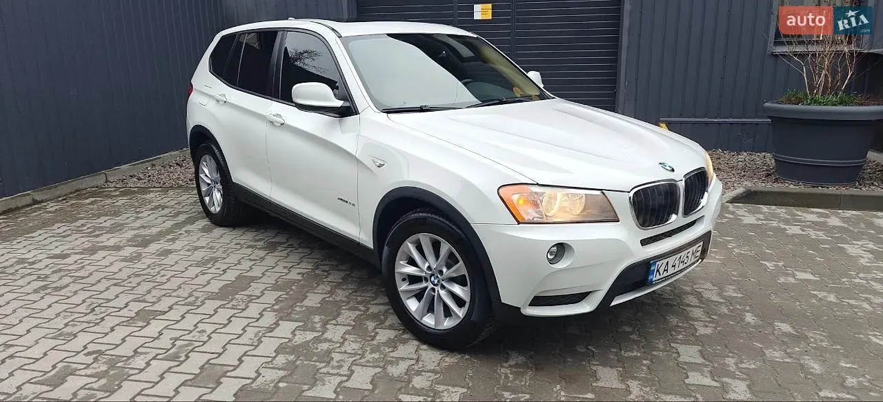 BMW X3 2012 photo 3