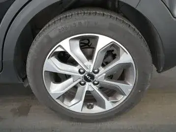 Kia Stonic 2025 photo 3