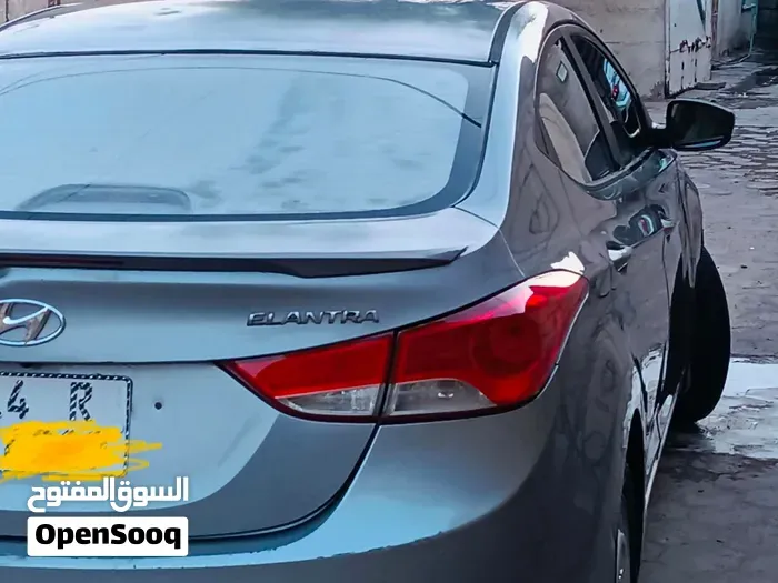 Hyundai Elantra 2013 photo 4